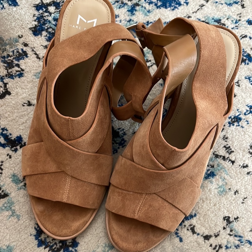 Marc Fisher valen sandal